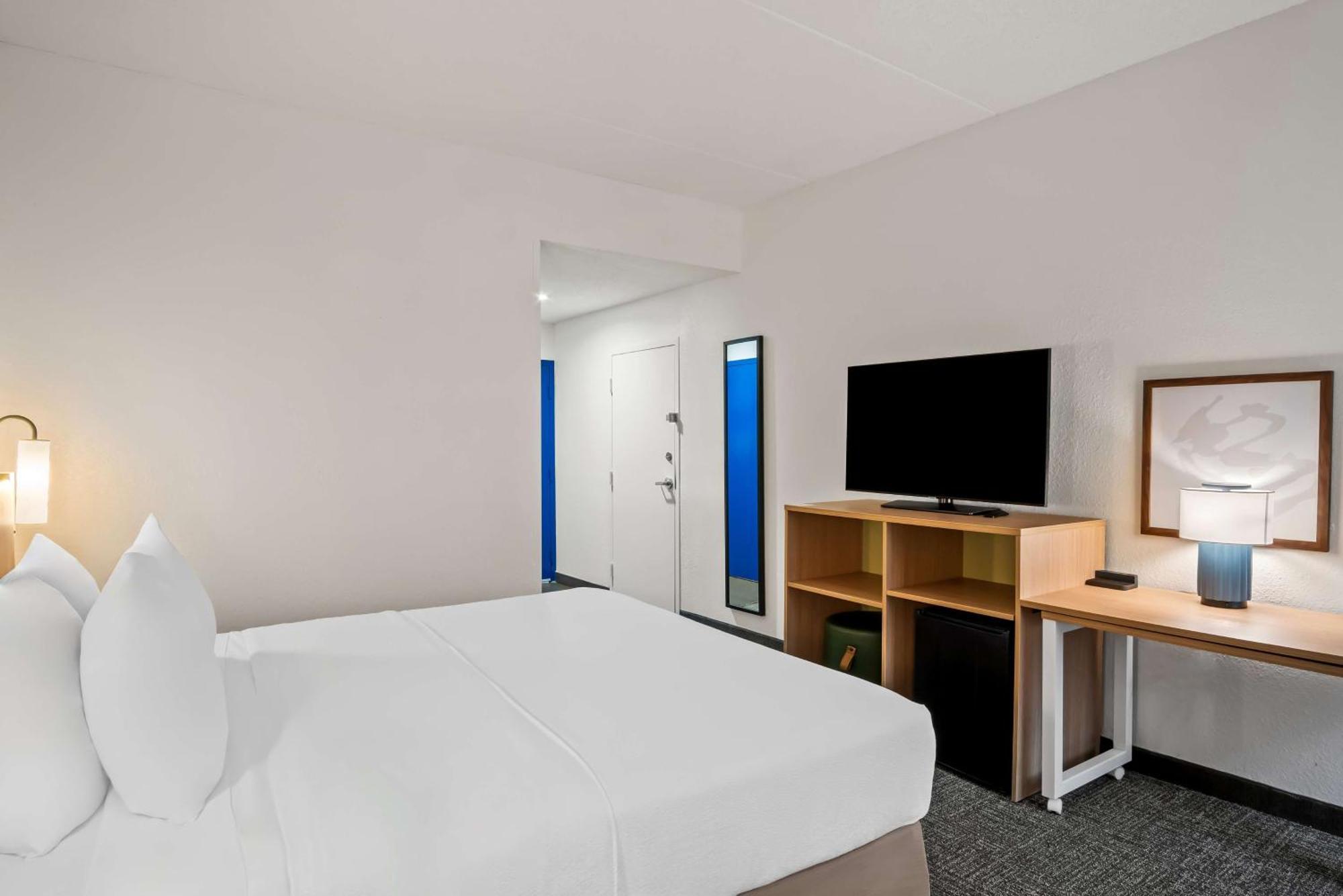 Surestay Plus Hotel By Best Western Stevensville St Joseph Extérieur photo