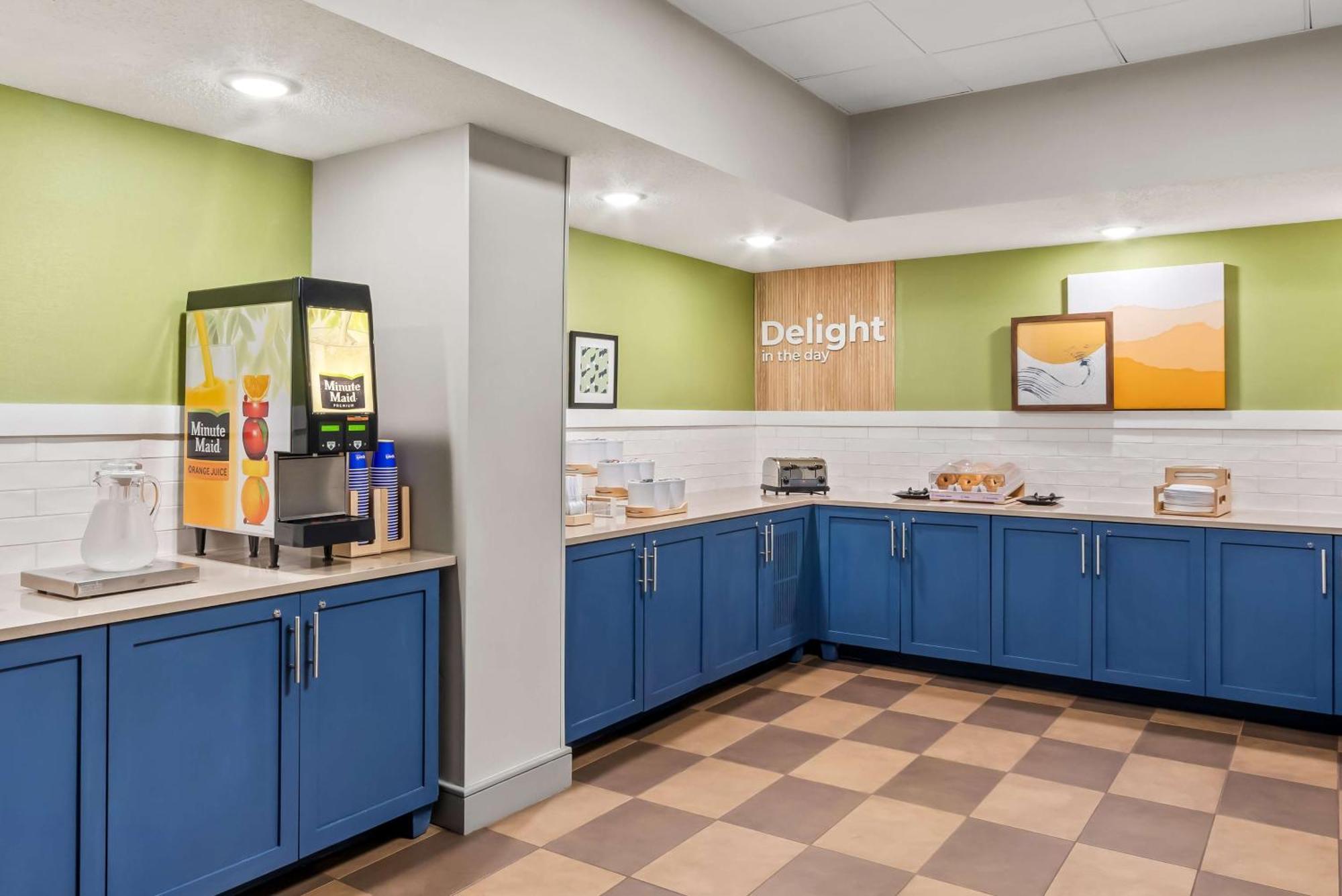 Surestay Plus Hotel By Best Western Stevensville St Joseph Extérieur photo